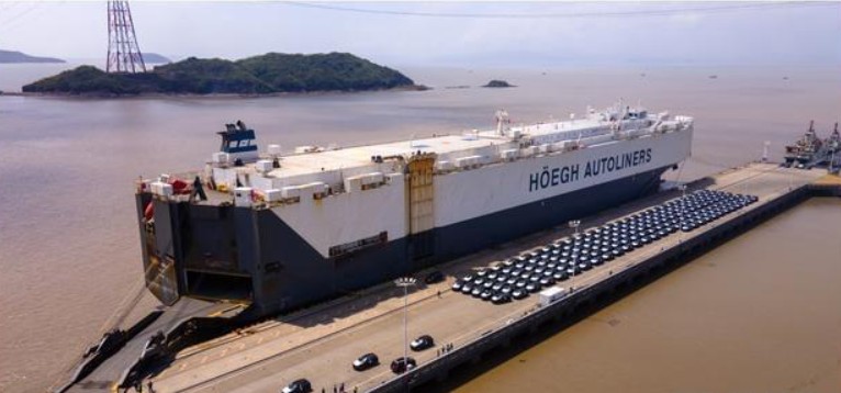 滚装船运输汽车 汽车运输公司 滚装船货运代理 滚装船国际物流 滚装船公司